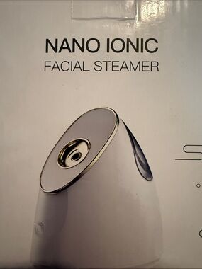 Gift with purchase GWP Nano Ionic Facial Steamer - White with Silver Trim